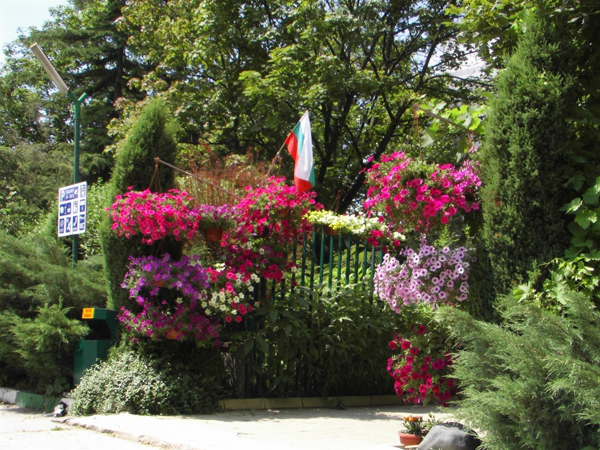 Family Hotel Familya Rusçuk Dış mekan fotoğraf