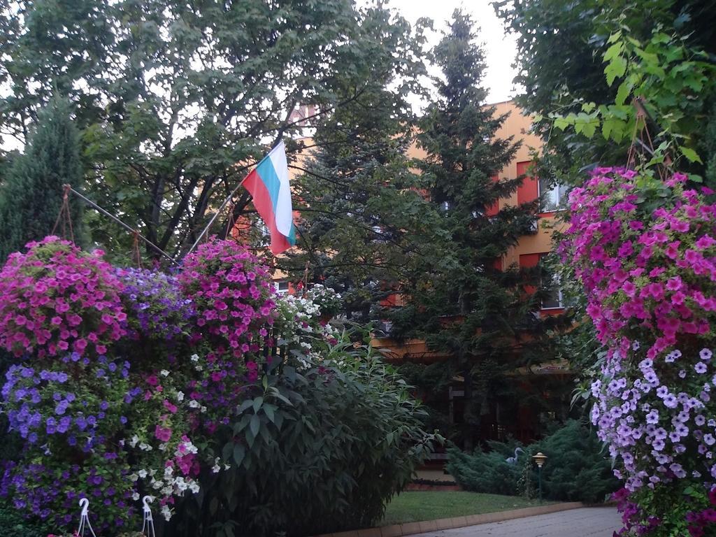 Family Hotel Familya Rusçuk Dış mekan fotoğraf
